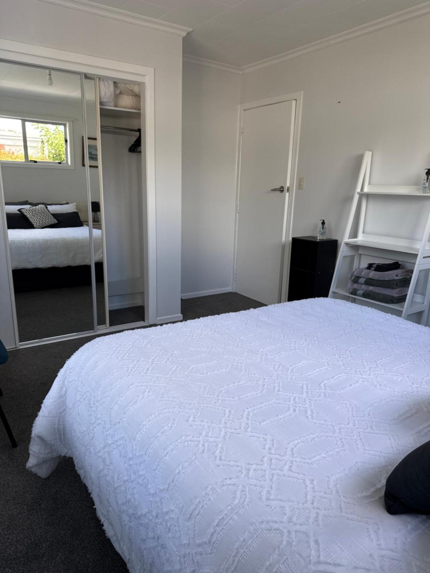 Inglewood Shared Home Bnb New Plymouth Exterior photo