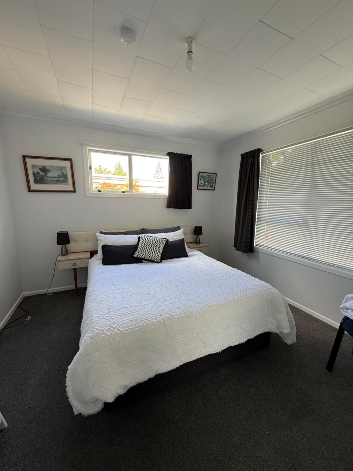 Inglewood Shared Home Bnb New Plymouth Exterior photo